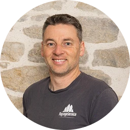 Denis chef d'équipe en création