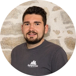 Axel chef d'équipe en création